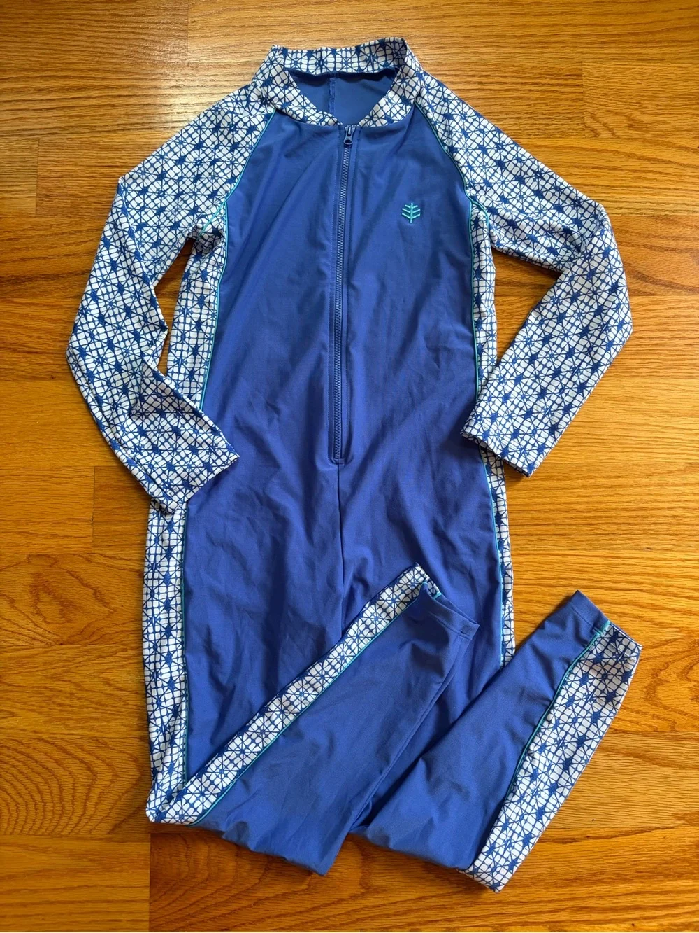 Coolibar blue barracuda neck to ankle surf suit size medium youth